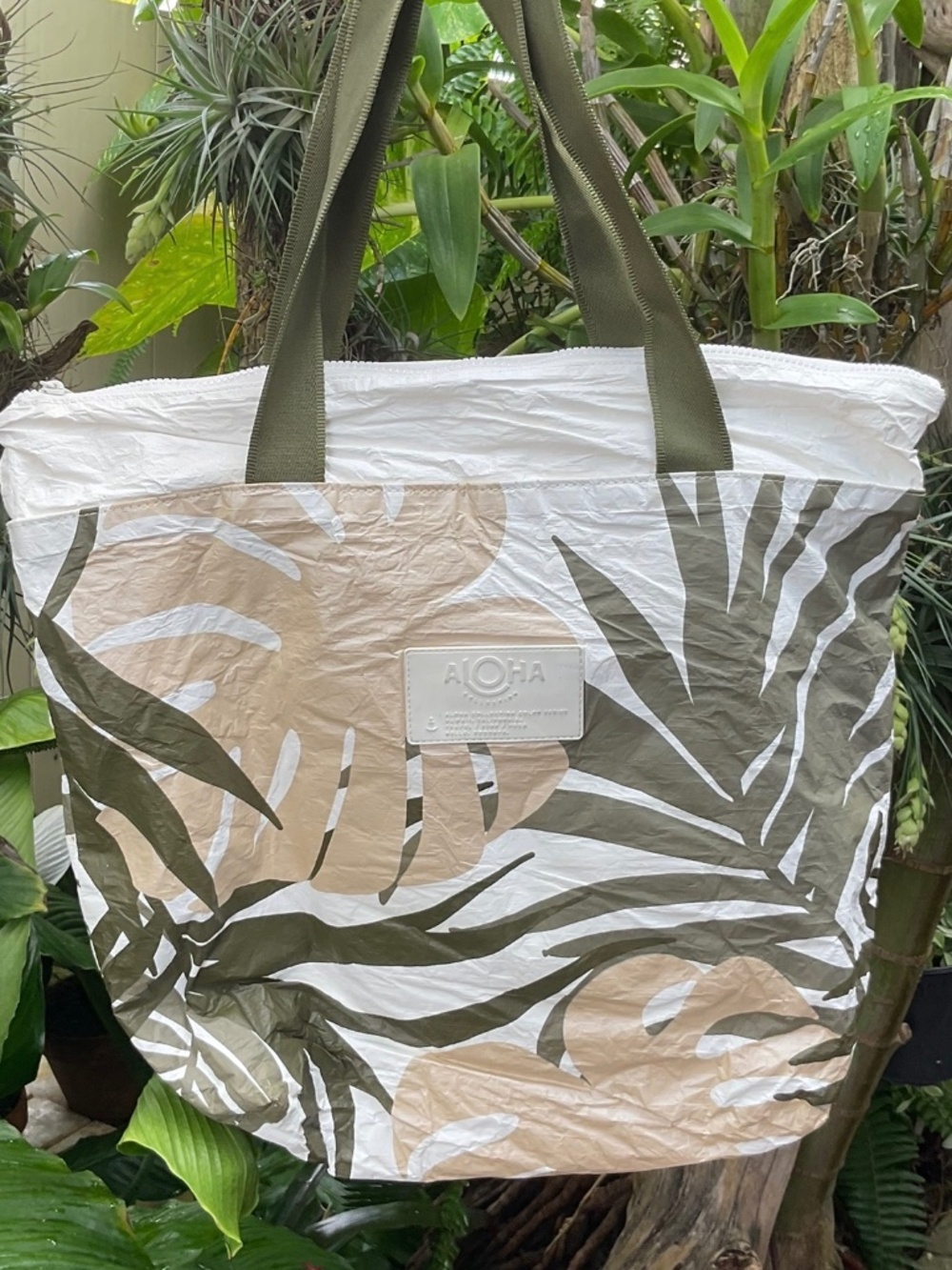 Aloha Collection Shoulder Bag